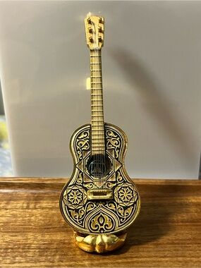Vintage Damasquinados Suarez 24K Gold Damascene Guitar Miniature – Toledo, Spain